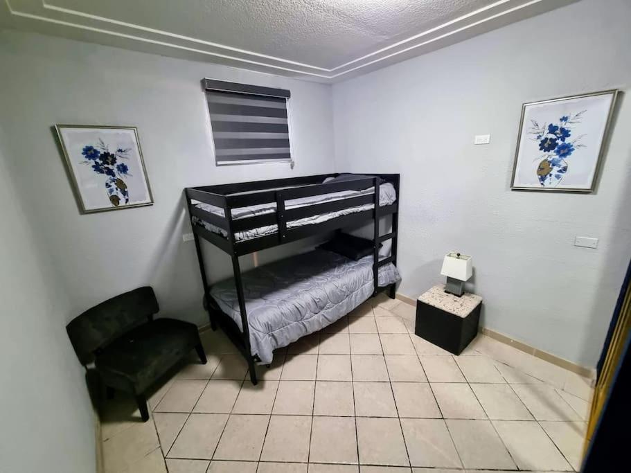 Clean&Equipped, 1-Floor 3-Bedroom Downtown House Енсенада Екстериор снимка